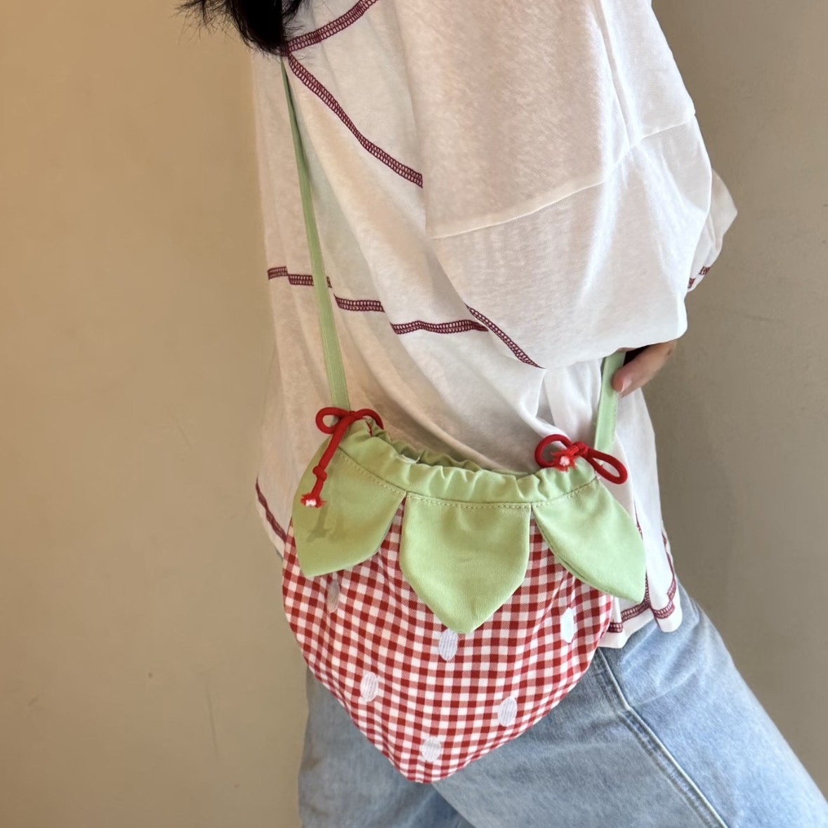 Luxury Bags Cute - กระเป๋าสะพายไหล่สตรีญี่ปุ่นน่ารักตลกสตรอเบอร์รี่คาวาอิหวานความจุขนาดใหญ่แบบพกพาคุณภาพสูงแบรนด์หรูกระเป๋าสะพายข้าง
