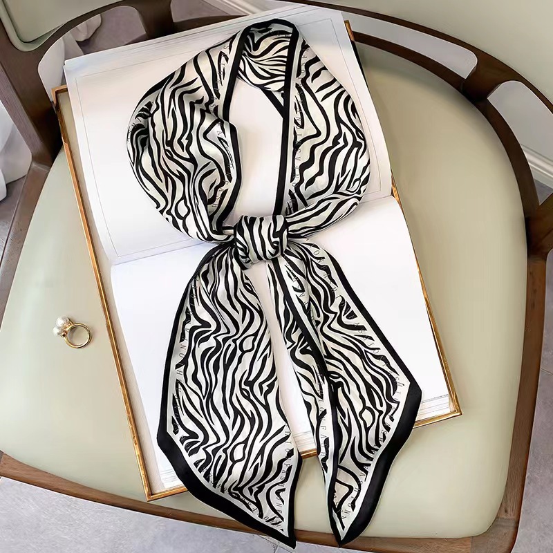 Luxury Bags China - ผ้าพันคอไหมพิมพ์ลายม้าลายสุดหรูสำหรับผู้หญิง ผ้าซาตินเนื้อนุ่ม ใช้เป็นผ้าโพกผม ผ้าพันคอ ผ้าคลุมศีรษะ ผ้าคาดผม
