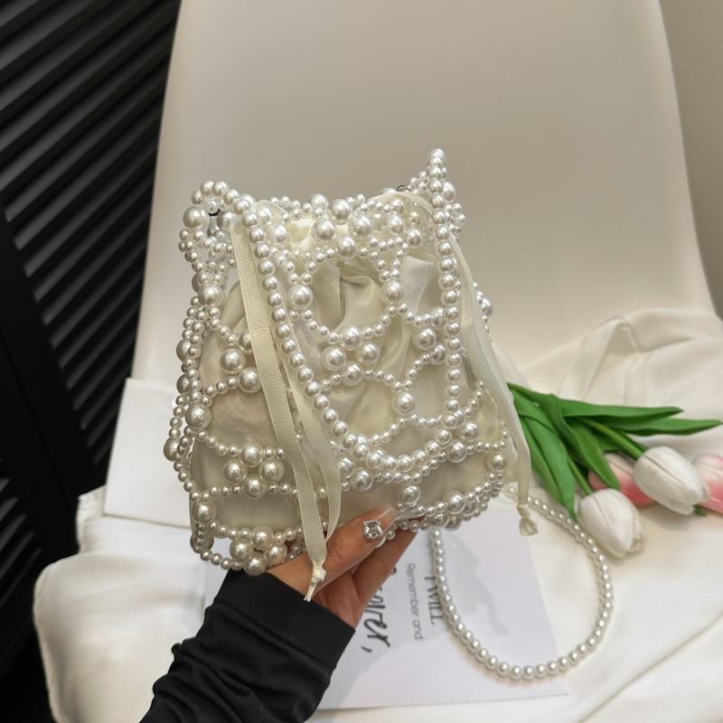 Luxury Bags On Sales - สีขาวประดับด้วยลูกปัดถังไหล่และกระเป๋าCrossbodyความรู้สึกประณีตของLuxury Fresh Partyกระเป๋าถือผู้หญิง 2024 แฟชั่นลดราคา